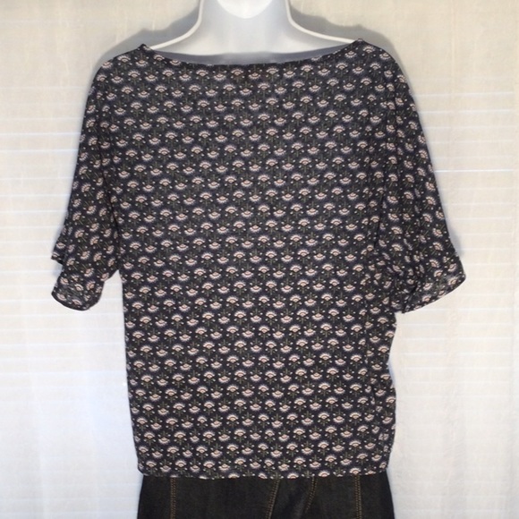 LOFT Outlet Crop Floral Ruffle Sleeve Tee Sz S - Picture 5 of 9